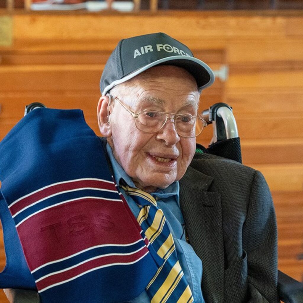 100NO 611 104yo war veteran Joffre Bell